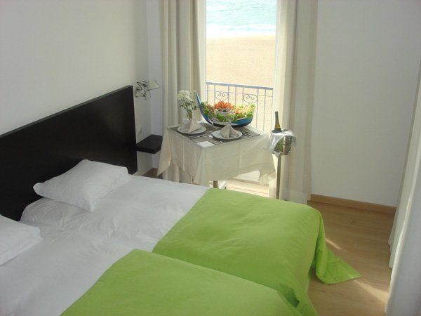 Hotel Mar Bravo Nazaré Habitación foto